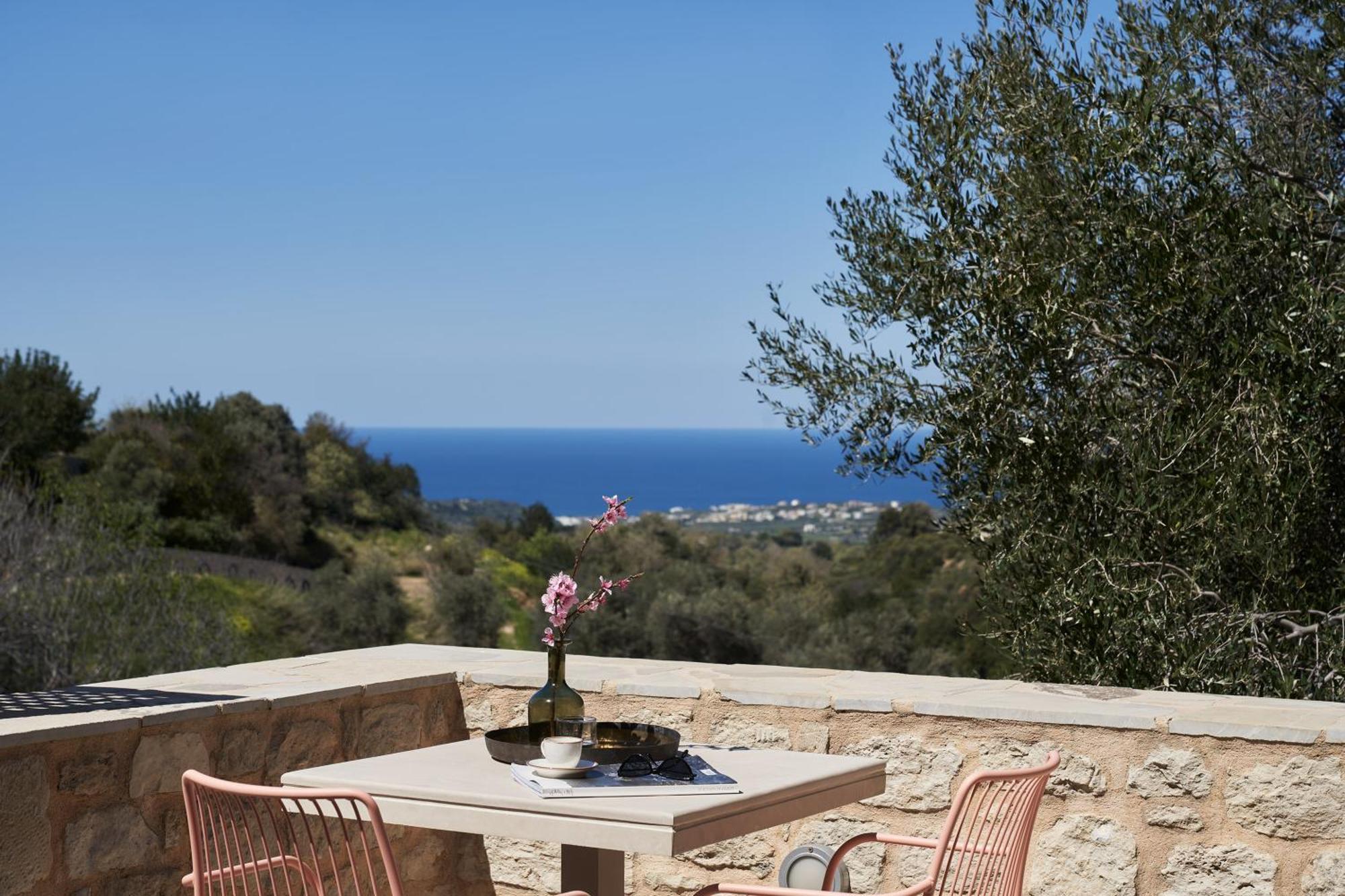 Village 4* Καψαλιανά